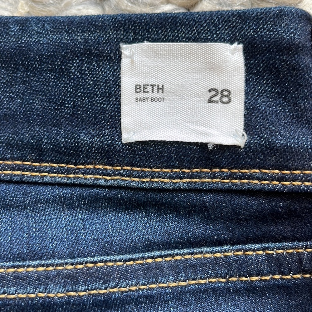 NWT Hudson “Beth Baby Boot” dark denim mid rise jeans - Picture 11 of 13